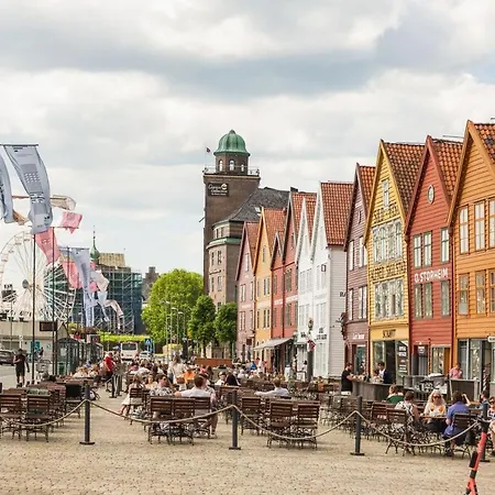 Apartamento Dinbnb L Balcony & Sea Views L 800 M To Bryggen *